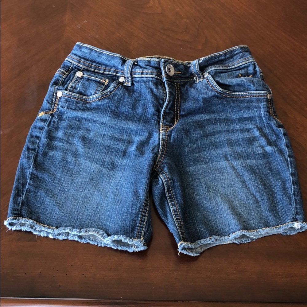 1 pair Justice jean shorts / Size 12 Reg.